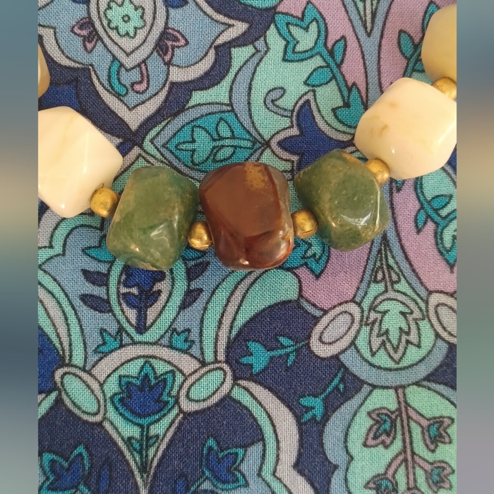 Mixed Agate Necklace. Moss Agate, Amethyst, Agate Stone +More! View 3